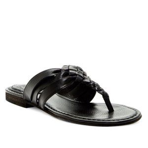 Frye Carson Twisted Leather Thong Sandals